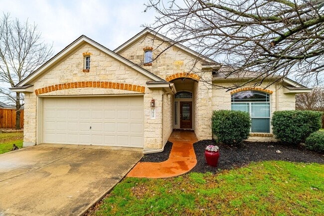 Building Photo - Stylish 4 Bedrooms, 2 Bathrooms Home in Ro...