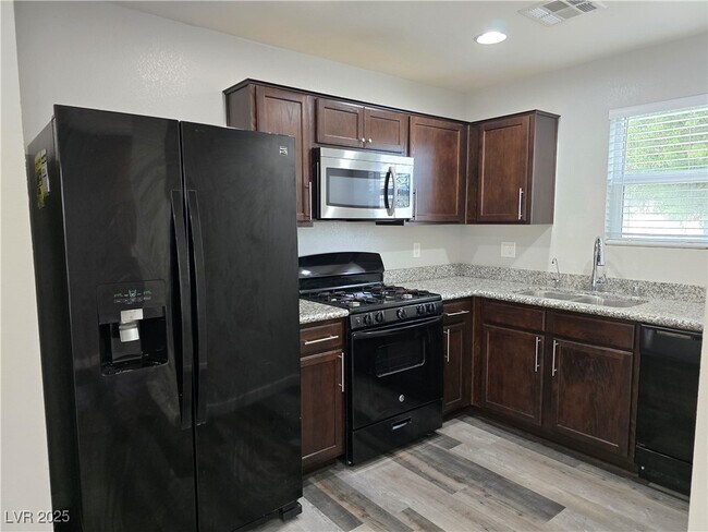 Foto del edificio - 1888 Molly Meadows St