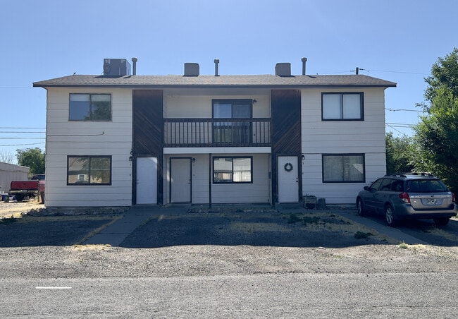 Building Photo - 538 Pauline St