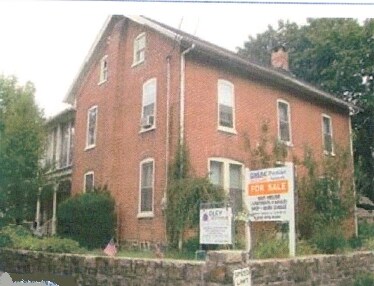 Primary Photo - 12 Water St