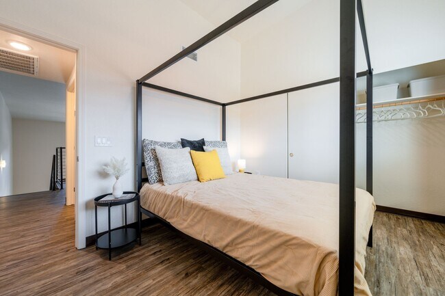 Foto del edificio - 2 Bedroom