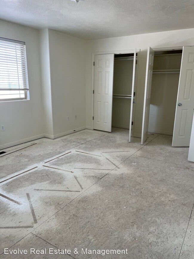 Building Photo - 3 br, 2.5 bath House - 534 N 1380 W
