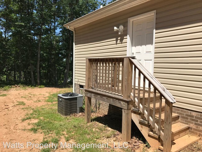 Building Photo - 4 br, 2 bath House - 3968 Blue Ridge Ave