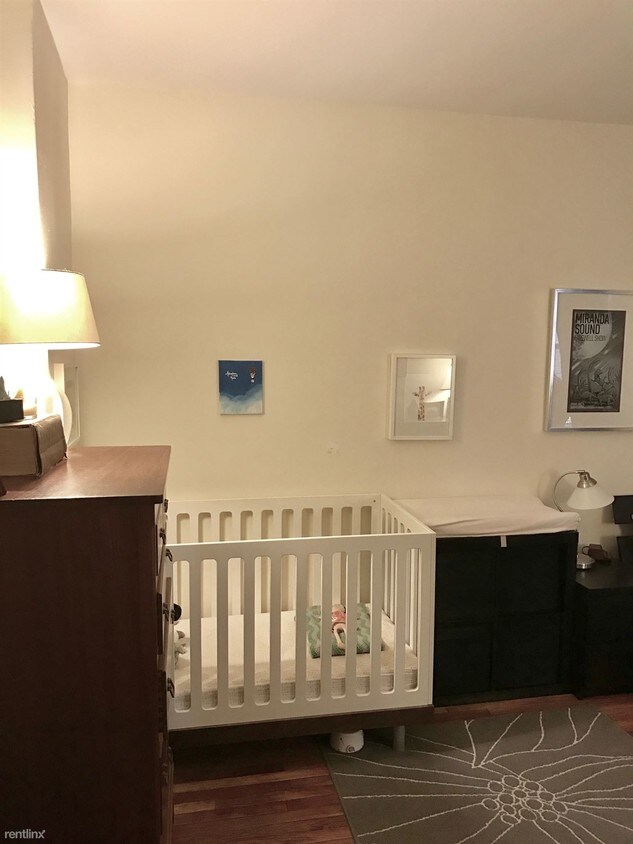 Building Photo - 3516 34th St