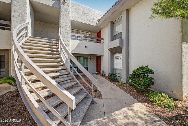 Foto del edificio - 5227 N 24th St