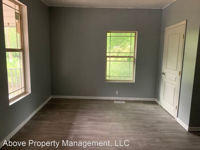 Foto del edificio - 3 br, 2 bath House - 8 Valley Street