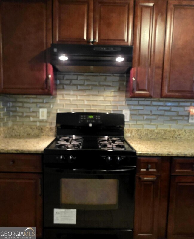 Foto del edificio - 2415 Marsh Rabbit Bend