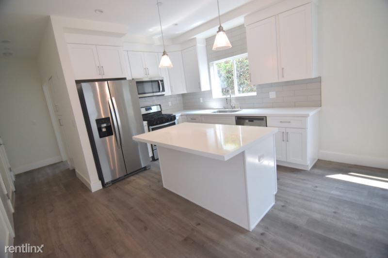 Foto principal - 1211 Browning Blvd