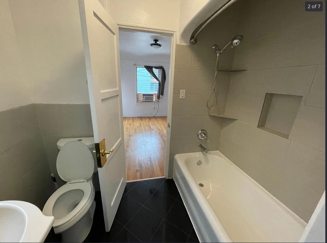 Foto del edificio - 1062 S Corning St