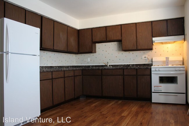 Building Photo - 13033 S Wood St