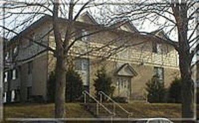 Primary Photo - 414 S Dubuque St