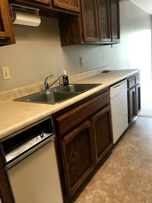 Building Photo - Spacious Jackson Townhome