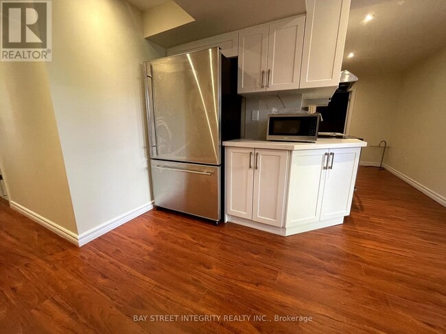 Building Photo - 320 Drewry Ave