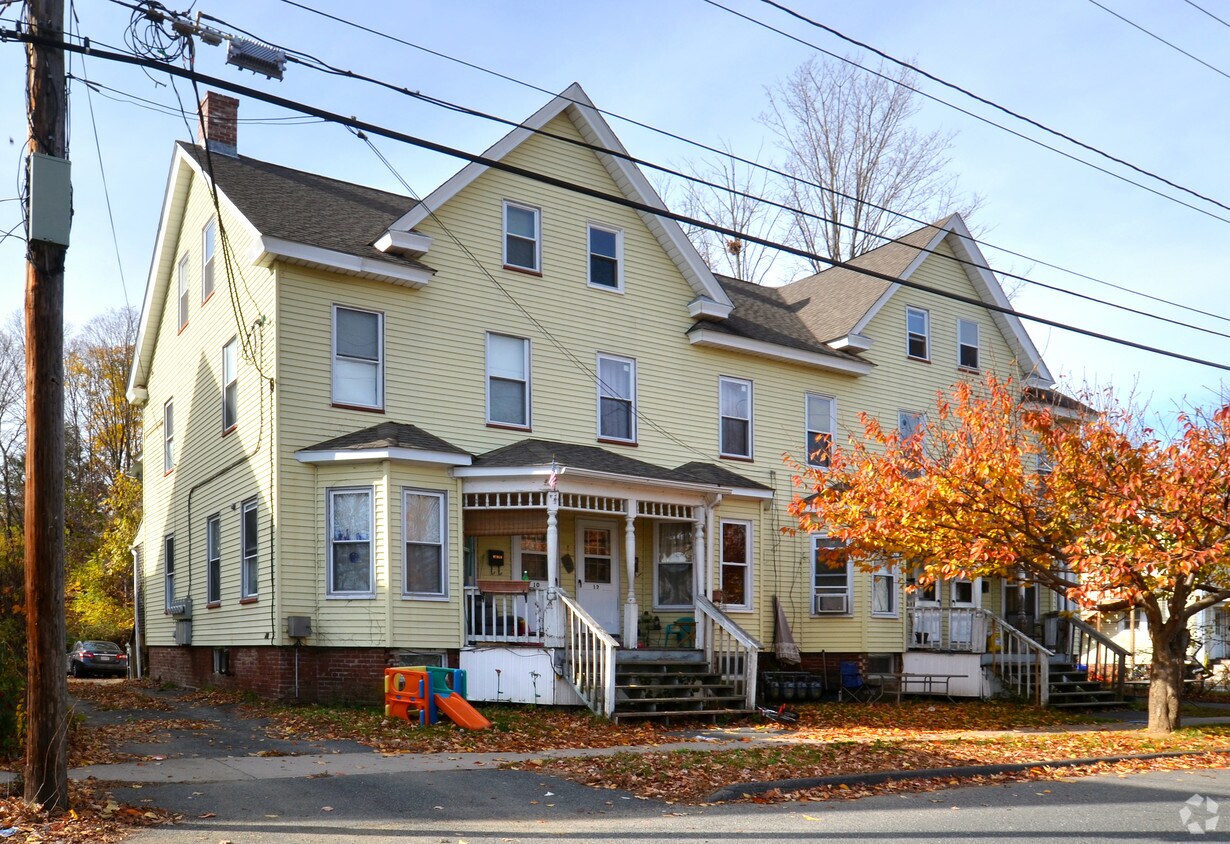 10 Bates St, Westfield, MA 01085 Apartments in Westfield, MA