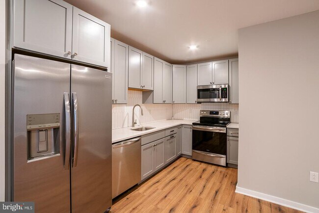Building Photo - 5007 Pentridge St