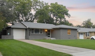 Building Photo - 606 Devonshire Dr