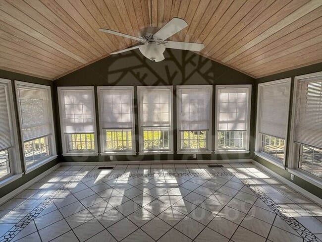 Building Photo - Single Family Home | Heber Springs