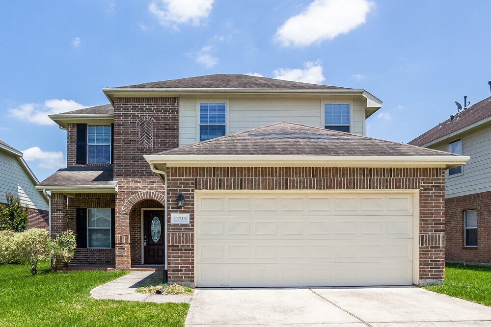 Foto principal - 12719 Gable Wind Mill Ln