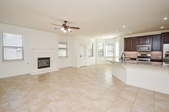 Building Photo - 6151 Harmony Park Lane