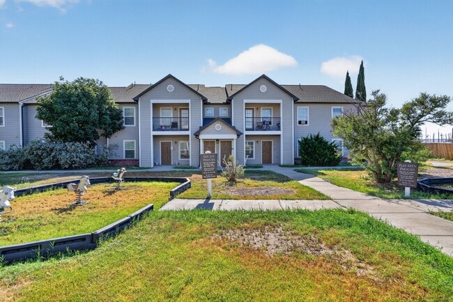 Building Photo - Valley Creek Apartments