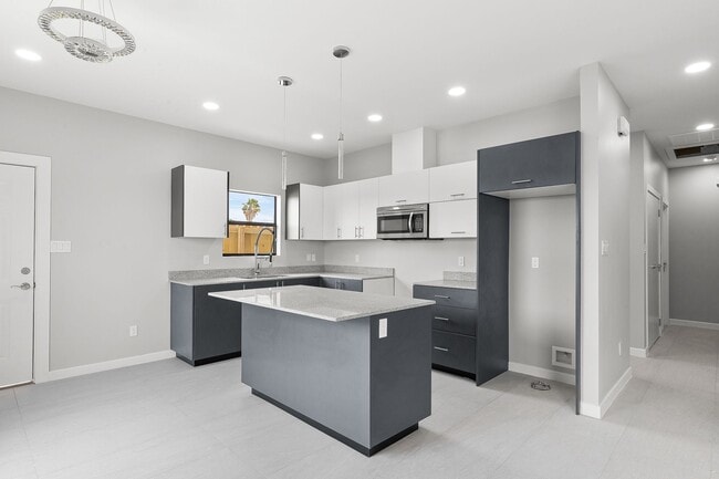 Foto del edificio - 2020 Summerland Ln