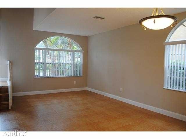 Building Photo - 1317 NW 159th Ln