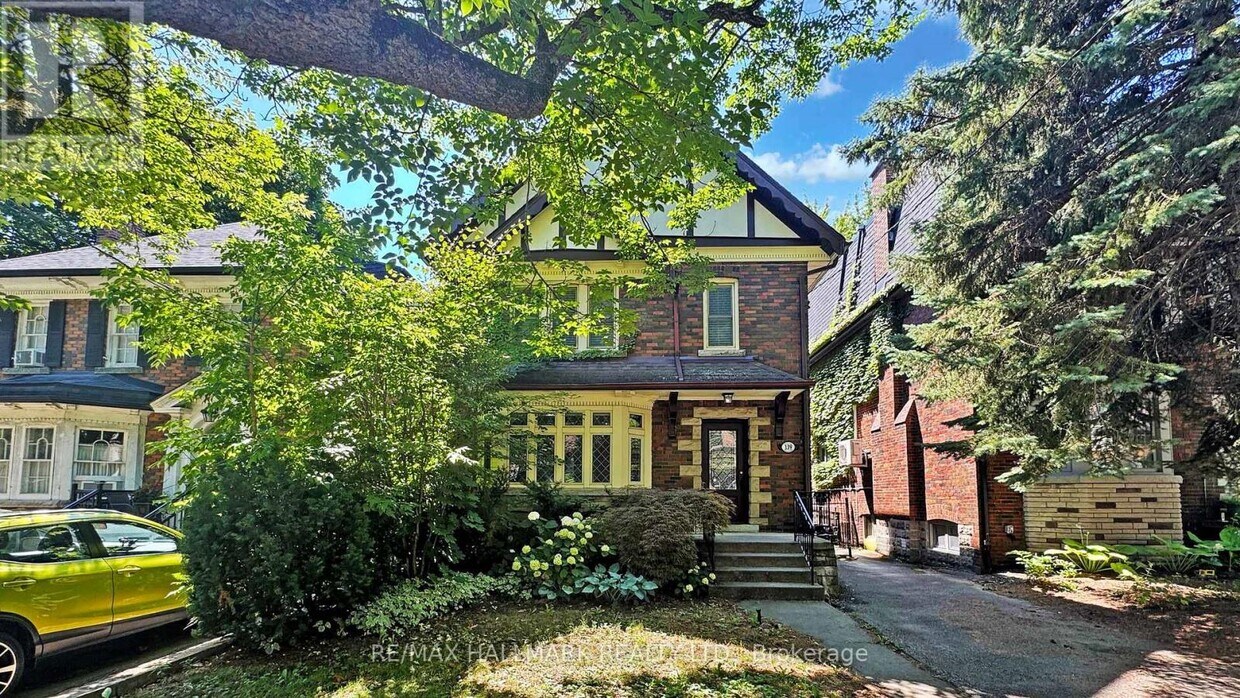 Photo principale - 139 Hillhurst Blvd