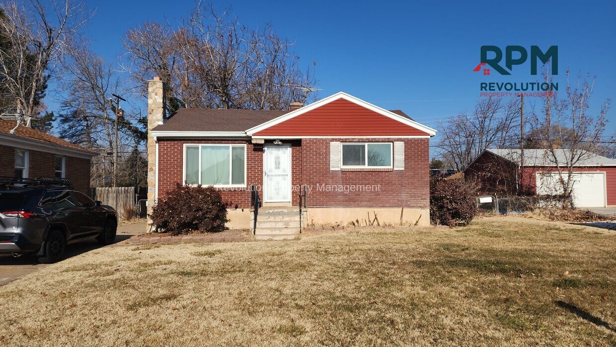 Primary Photo - 3 BEDROOM IN ROY