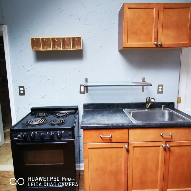 Foto del edificio - 4 Woodbine Ln