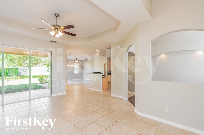 Foto del edificio - 2081 Nuremberg Blvd