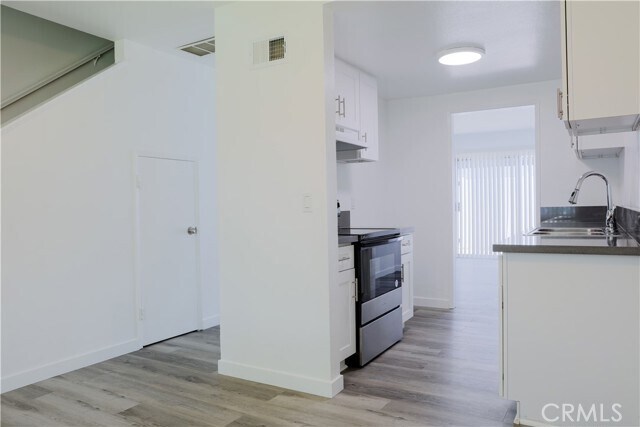 Foto del edificio - 2709 S Baker St