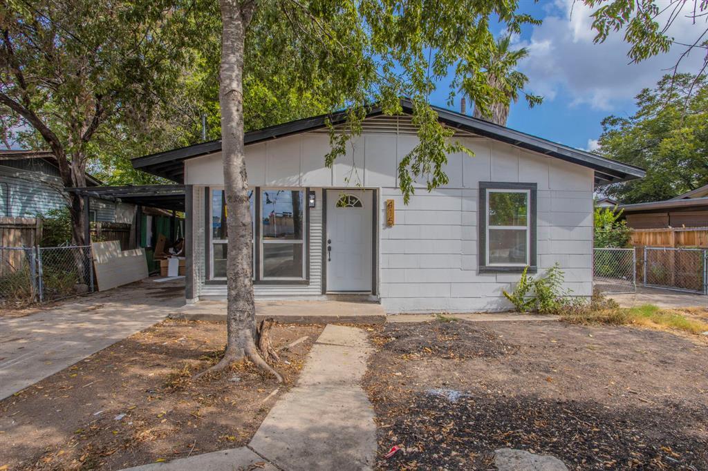 Foto principal - 415 W Hutchins Pl