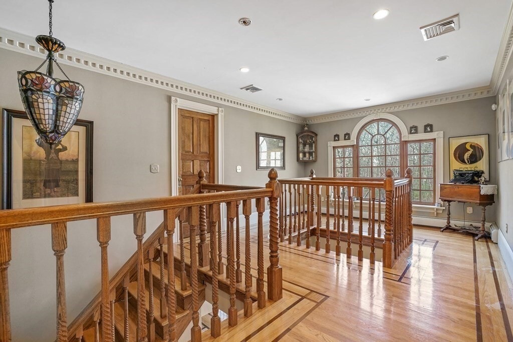 Building Photo - 200 Whalen Dr