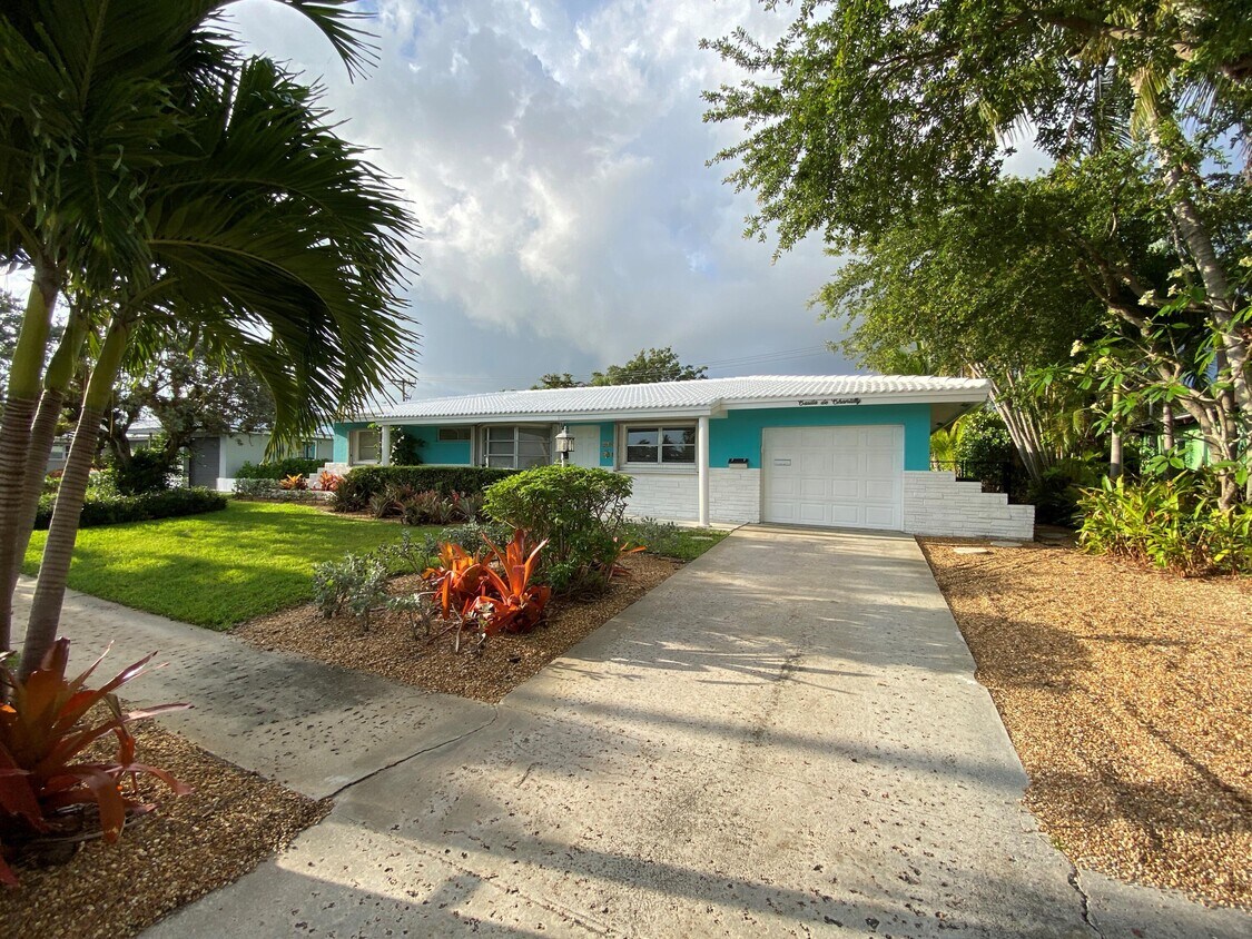 Primary Photo - 960 SW 14th St