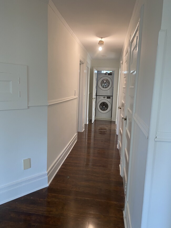 Hallway (South-North) - 181 Summit Ave