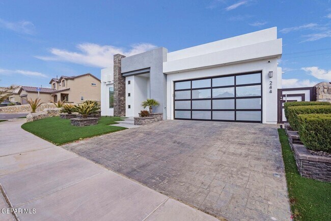 Foto del edificio - 244 Saltford Pl