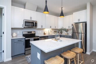 Interior Photo - The Lodge at Overland