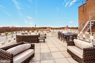Foto del edificio - 4000 Tunlaw Rd NW