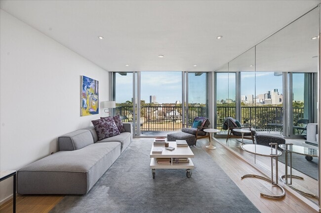 Foto del edificio - 3614 Montrose Blvd