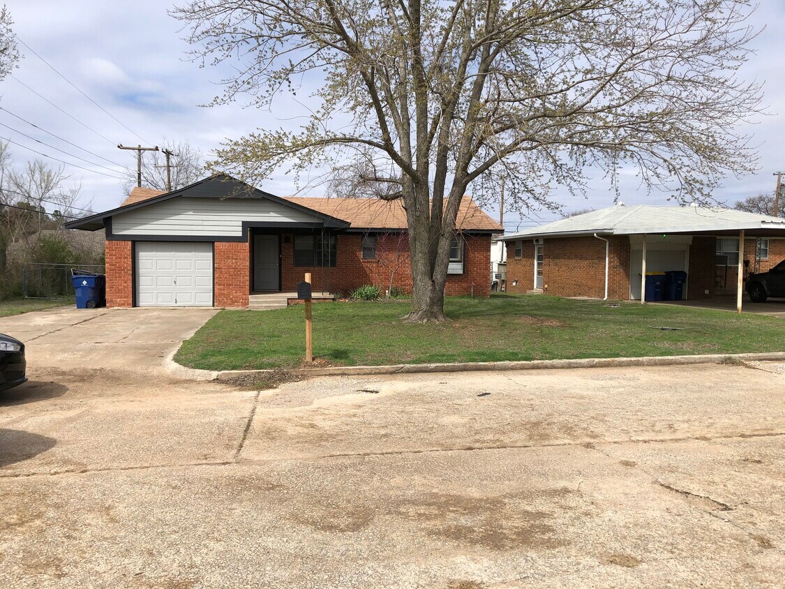 Photo - 11909 Mountain View