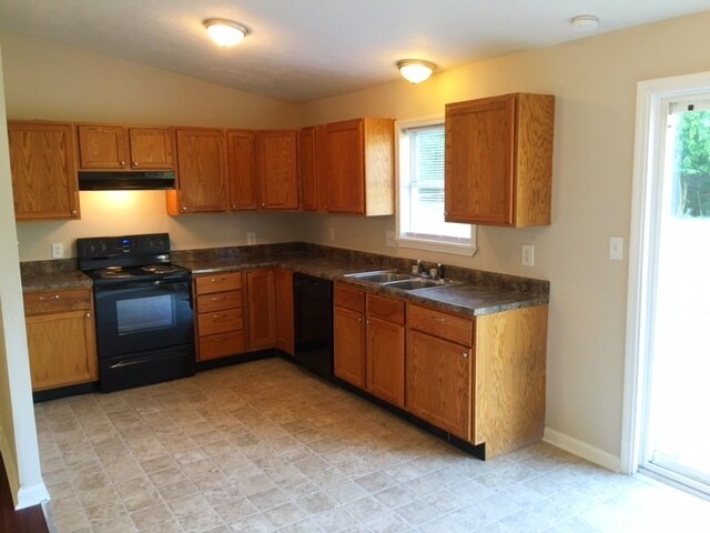 Building Photo - 5933 DOLLAR HIDE SOUTH DRIVE