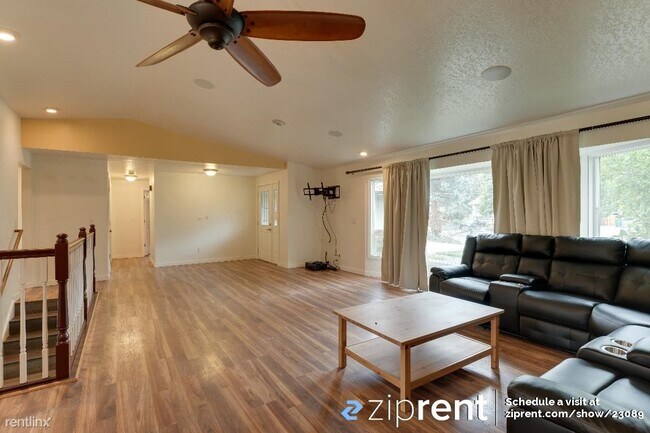 Building Photo - 3 br, 3 bath House - 234 West Jensen Stree...