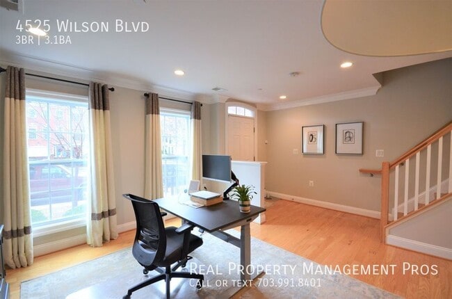 Photo - 4525 Wilson Blvd Townhome