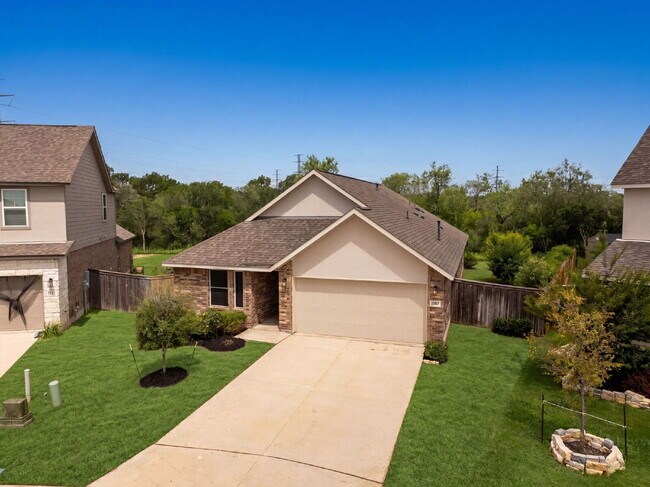 Building Photo - Greenbelt - Cul De Sac - Oversized Homesite