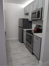 Building Photo - 201 Santa Clara Dr