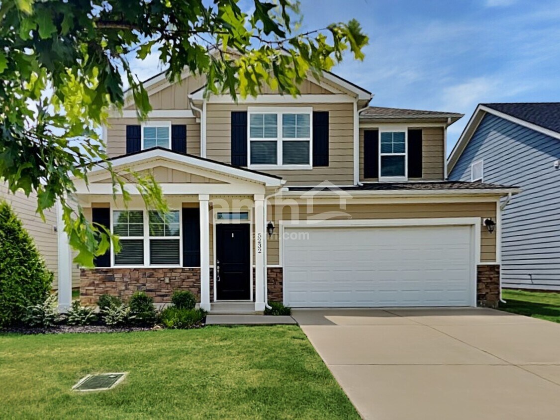 Foto principal - 5232 Lake Maxwell Drive