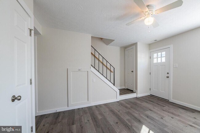 Foto del edificio - 525 Gray Ave