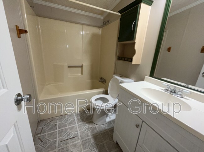 Foto del edificio - 7705 Forbes Rd