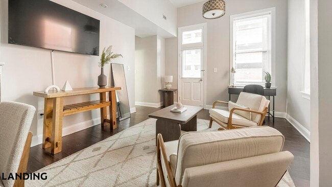 Building Photo - 617 W Lexington St