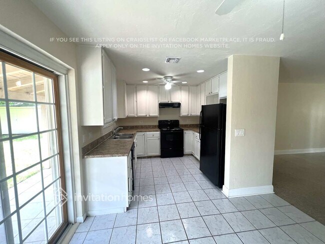 Foto del edificio - 1755 SW 37th Way